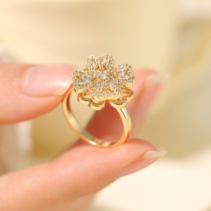 ANILLO TREBOL CORAZON GIRATORIO +CAJA DP